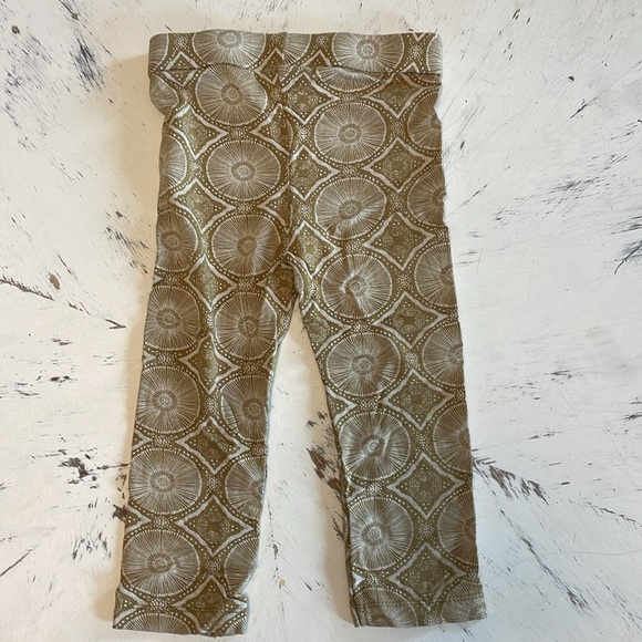 Kate Quinn 2T Modal Leggings - Picture 4 of 4